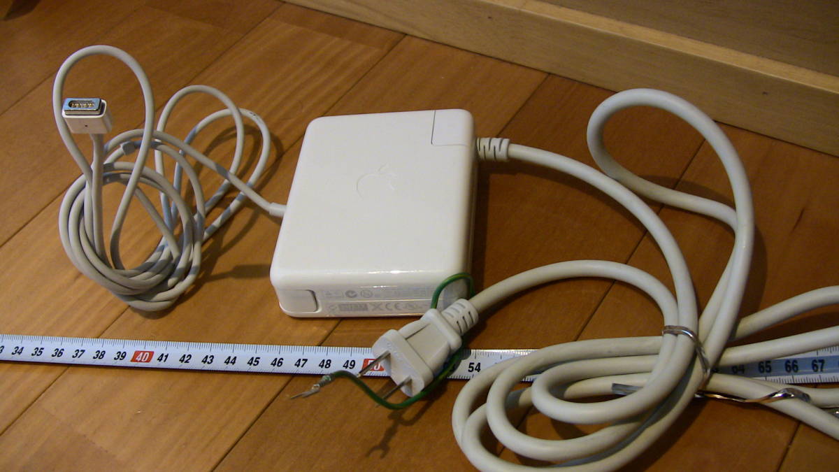 ◆アップル純正◆ 85W◆ Portable Power Adapter◆ Model A1172◆ 動作確認済みです ◆ACコードが付属します◆拍卖