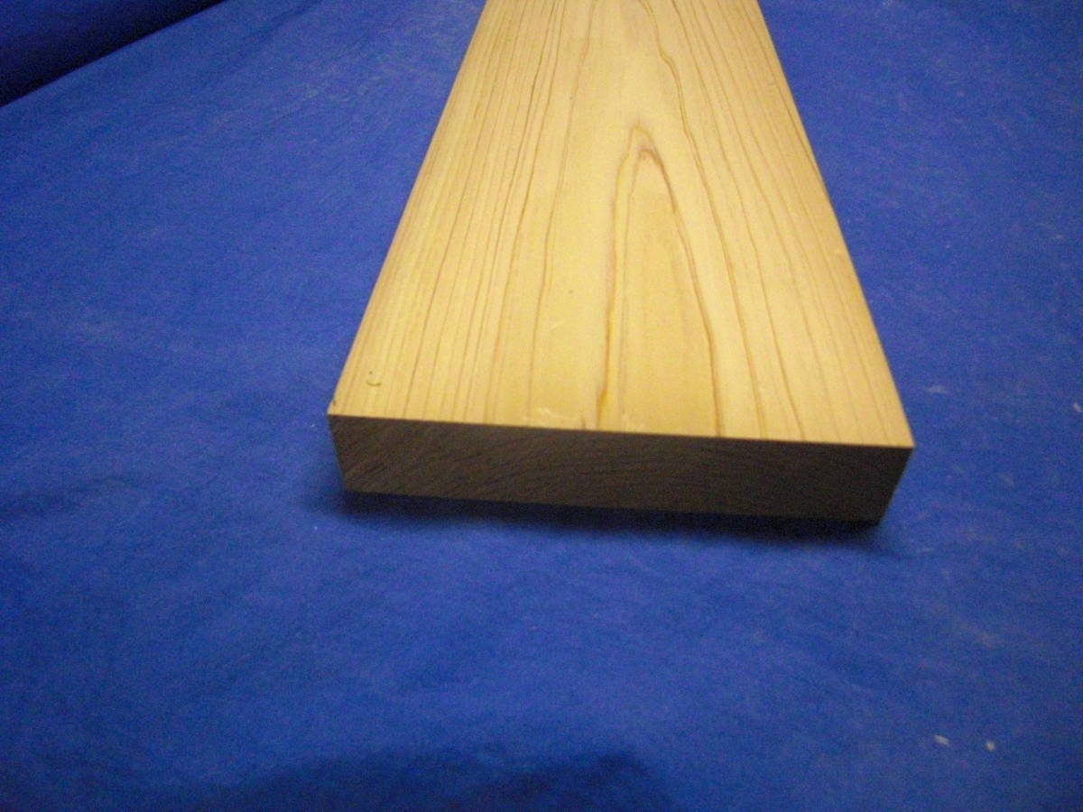 ◆◇桧 『無節』工作材料 長さ600mm×厚み30mm×巾148mm カンナ仕上◇◆拍卖