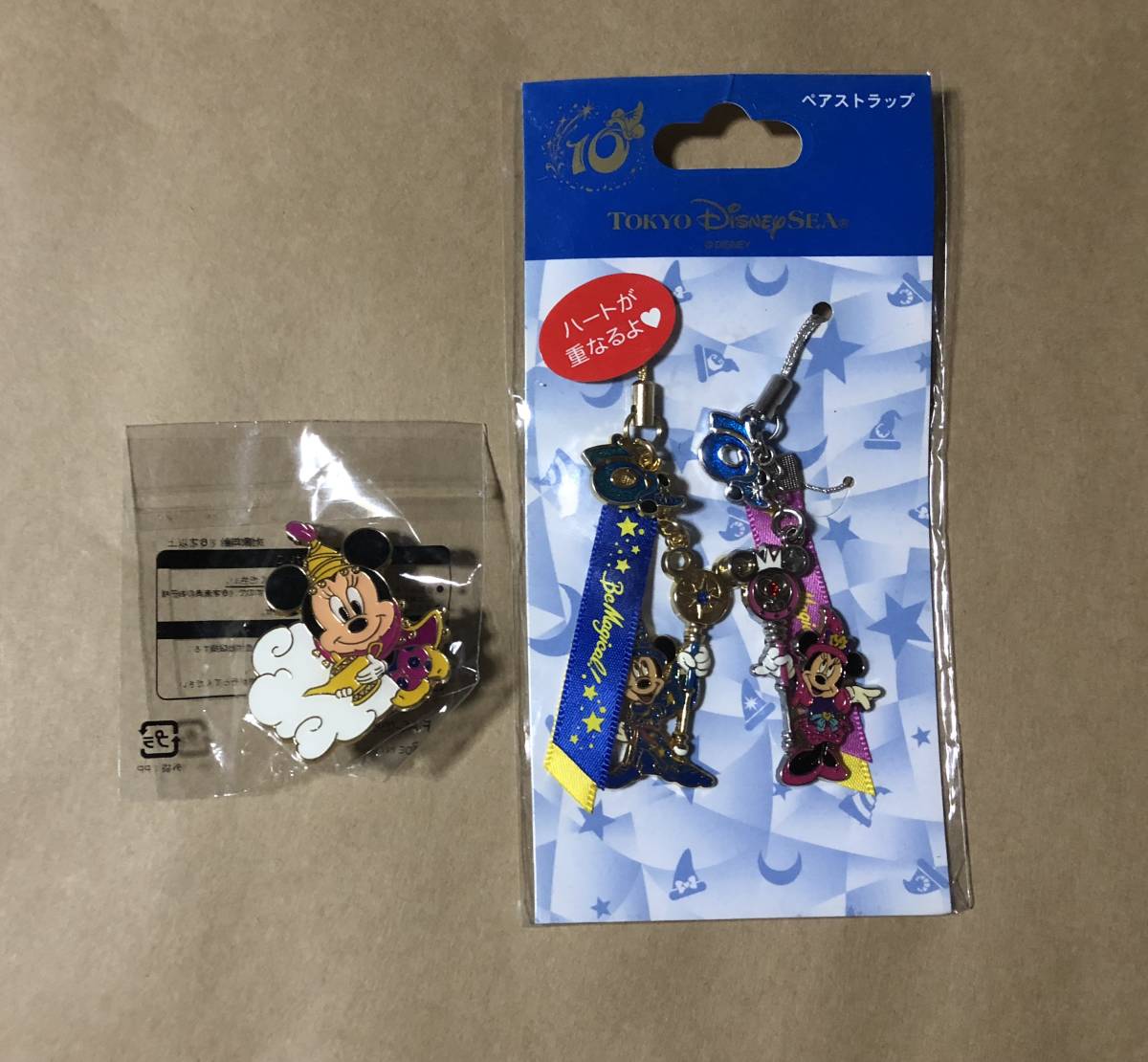 【同梱不可!】 東京ディズニーシー ペアストラップ &ミッキー ピンバッジ(ピンズ)拍卖