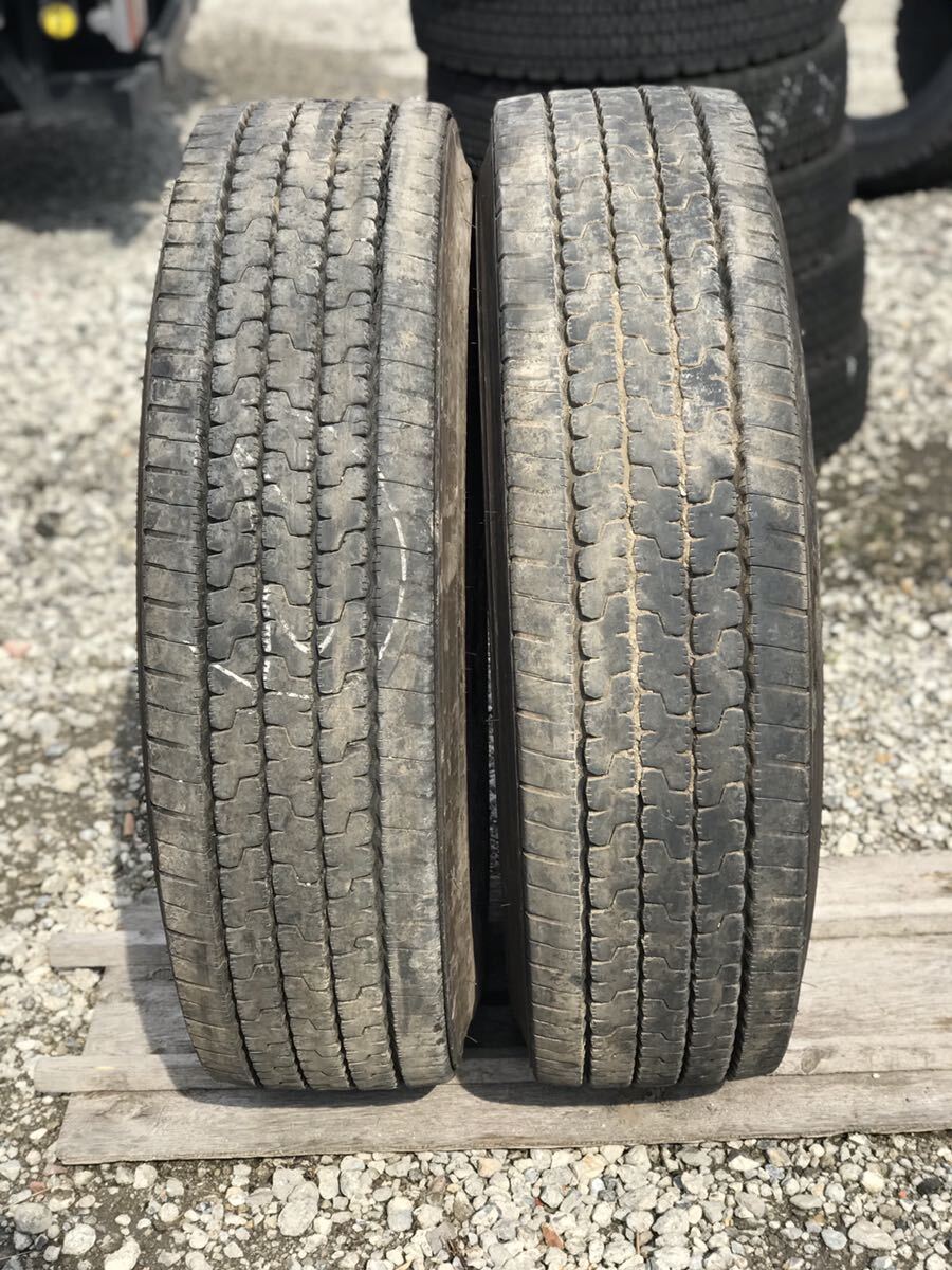 3113 ヨコハマ 275/80R22.5 2本セット拍卖