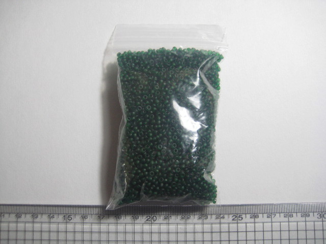チェコ製☆丸大ビーズ☆100g☆マット緑拍卖