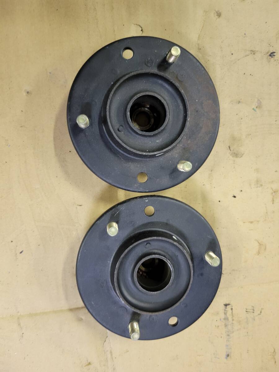 マツダRX7 FD用アッパーマウント拍卖