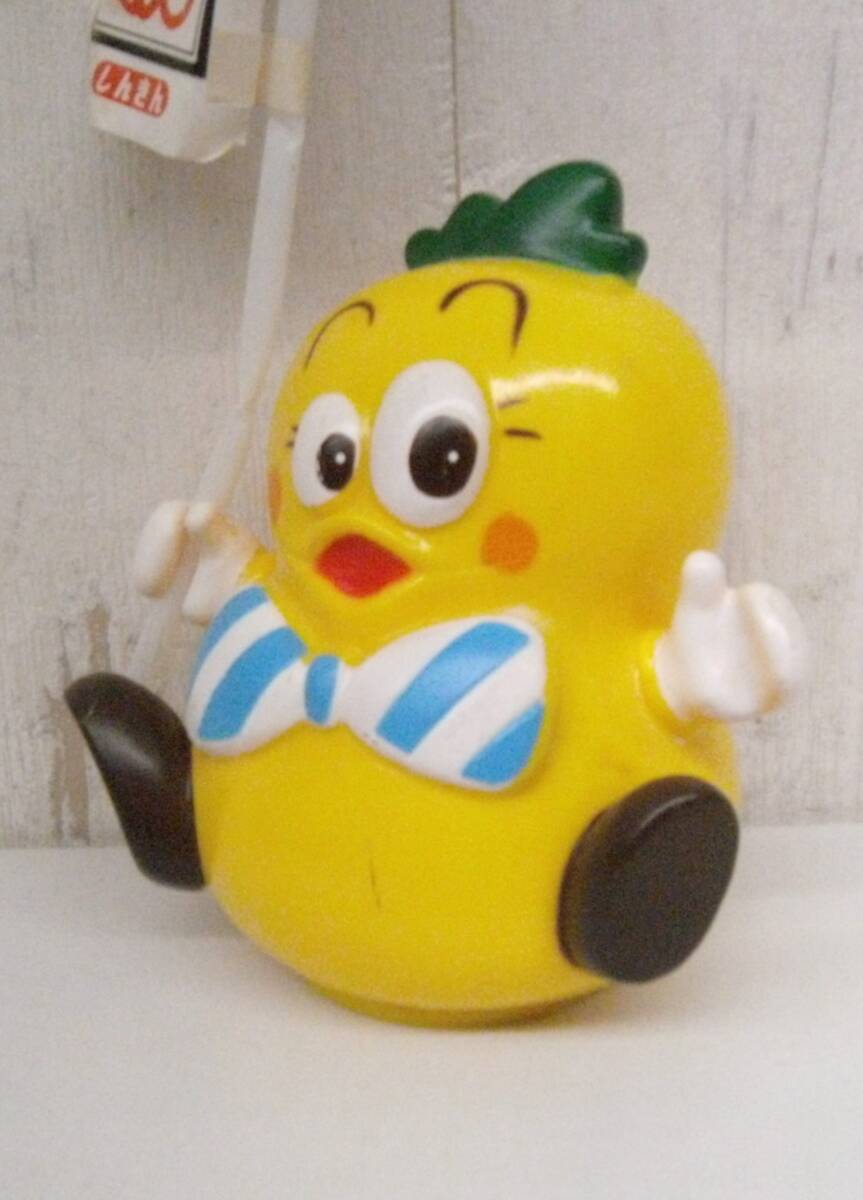 昭和レトロ 当時物 *レトロ貯金箱 *しんきん 定期預金貯まるくん *金融機関 ソフビ キャラクタードール*のぼり付き *全高10cm(本体)拍卖