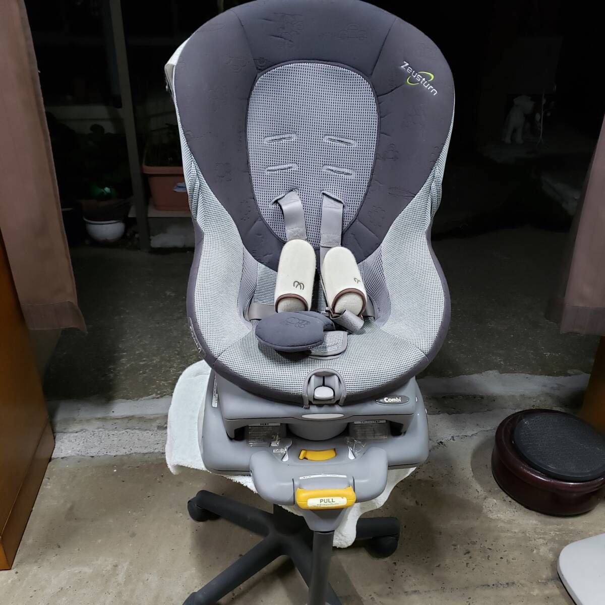 J-716 コンビチャイルドシート ゼウスターンS ドリームグレー コンビ株式会社拍卖