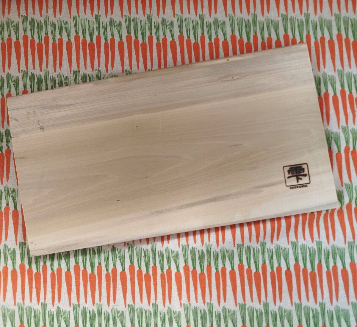 ホオノキのまな板 ① 岩手県産のホオノキを使って作られました。拍卖