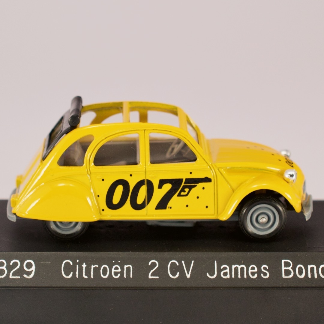 フランス ソリド(solido) 1829 Citroen 2CV James Bond 1/43拍卖