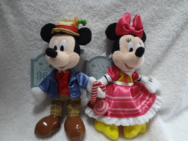 TDLヌイグルミバッジ ミッキー・ミニー36周年拍卖