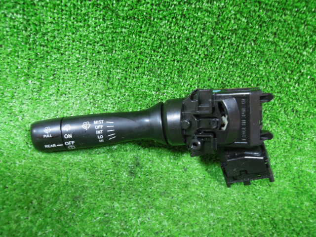 トヨタ ヴィッツ NCP95 ワイパースイッチ コンビネーションスイッチ 中古 F29 52190 17F012 17F061 8ピン 12250拍卖