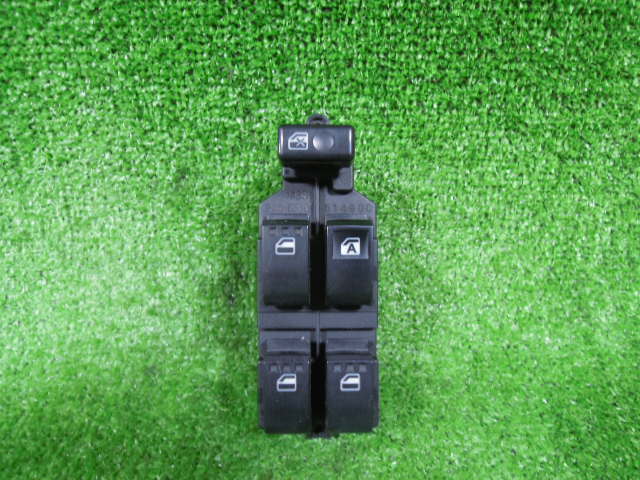 ダイハツ ムーヴ L175S パワーウィンドウスイッチ 中古 84820-B2210 515385-000 12ピン4ピン 12344拍卖