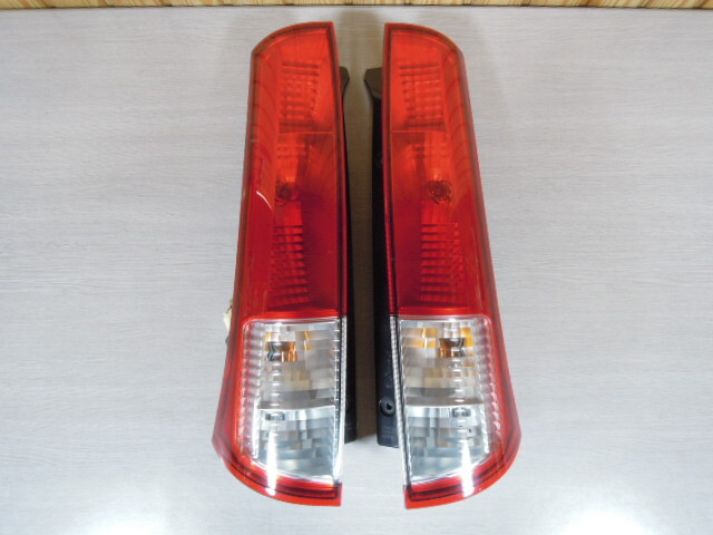 日産 ルークス ML21S テールランプ 左右 セット 中古 TOKAIDENSO 35603-82K0 L/R 12451拍卖