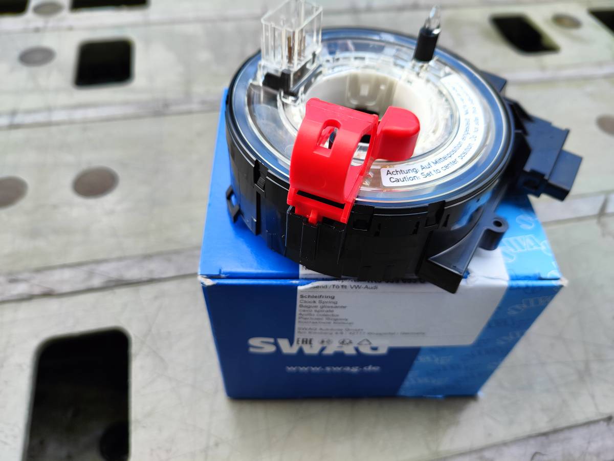 アウディA3/アウディTT他/スパイラルケーブル/未使用/SWAG製/1K0959653D/拍卖