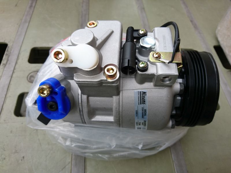 BMW/E53/X5/3.0L/エアコンコンプレッサー/64526918000/NISSENS/89341/社外新品/未使用拍卖