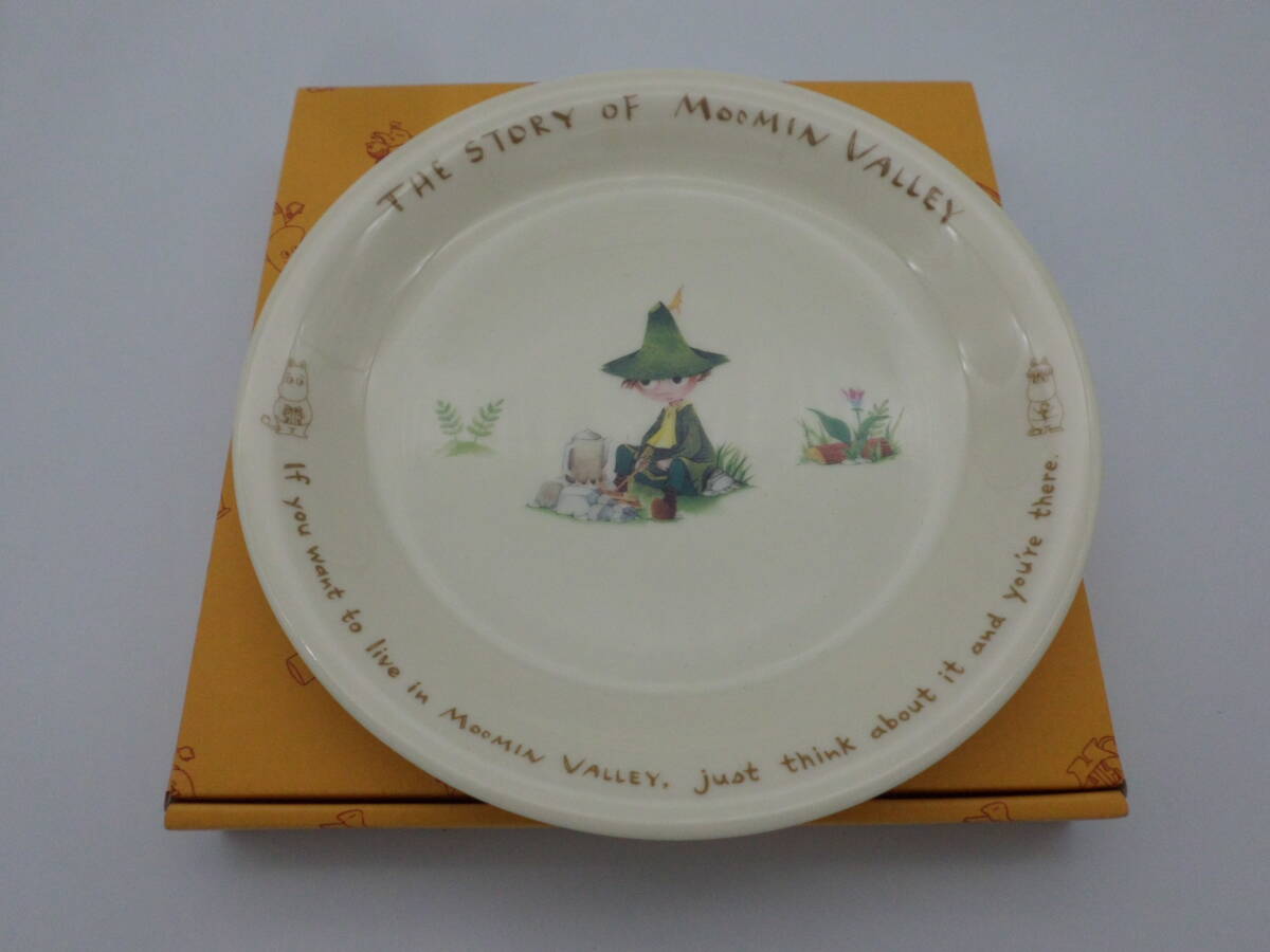 6070■■ 新品!THE STORY OF (ムーミン)VALLEY(スナフキン・柄)プレート皿(20cm)■■拍卖