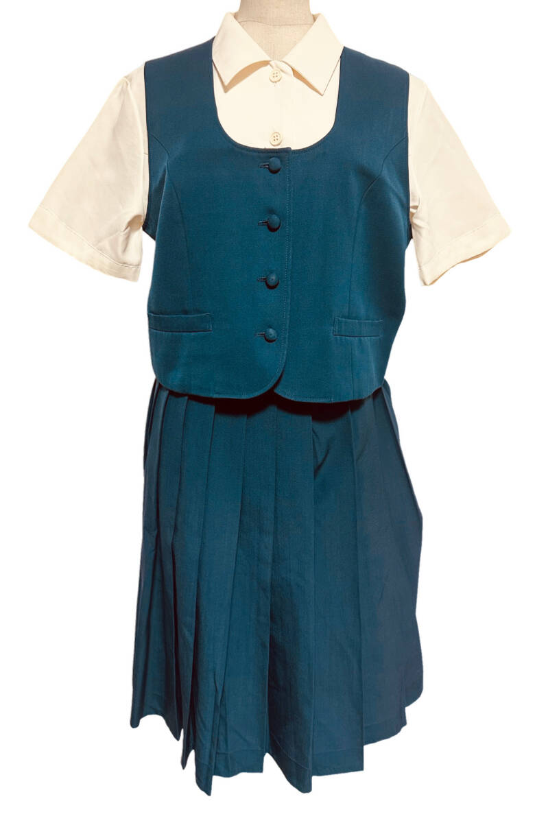 宮崎県立都城西高等学校 / 制服 / 卒業生保管品/ 指定品 / シャツ / ベスト / スカート//拍卖