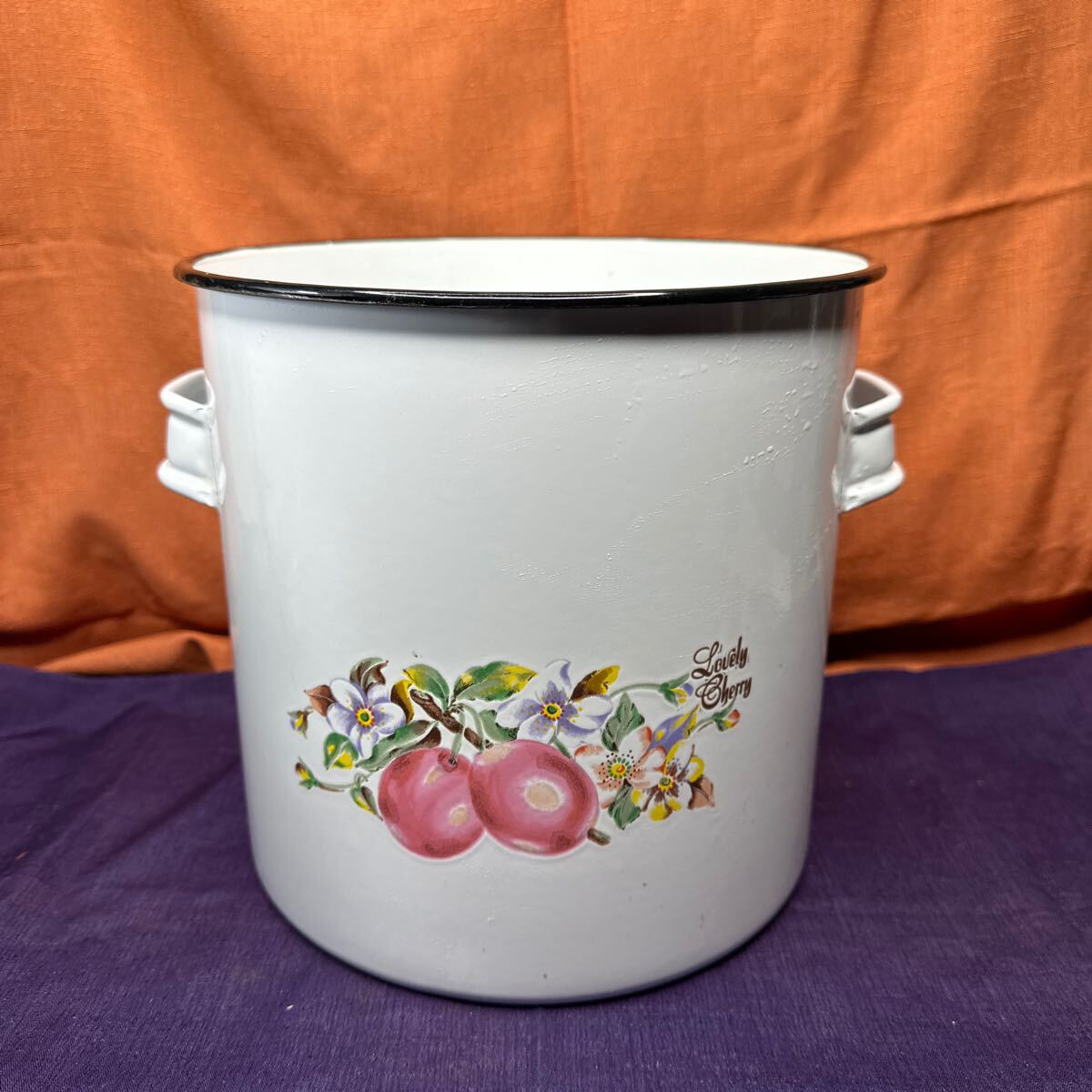 昭和 レトロ 容器 ライスストッカー 米びつ ビンテージ アンティーク フラワー さくらんぼ ブランドチェリー拍卖