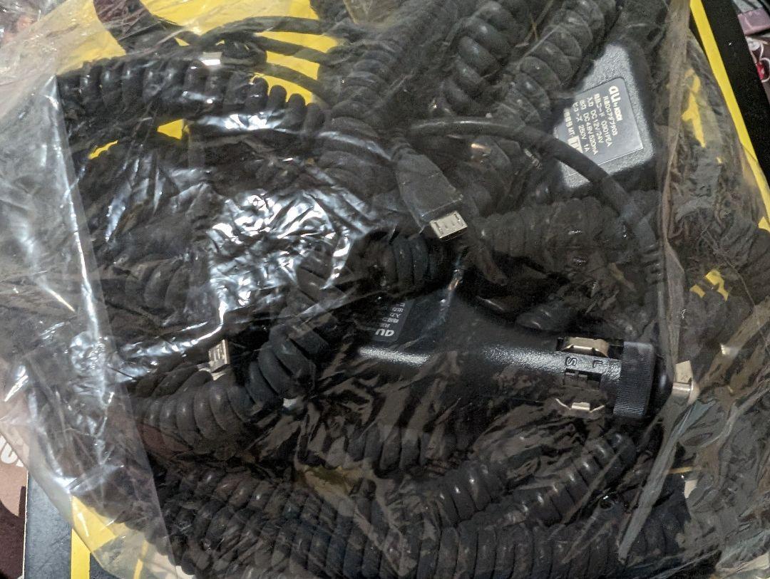 新品10個 au 純正品 共通DCアダプタ03 0301PEA 車 スマホ充電器拍卖