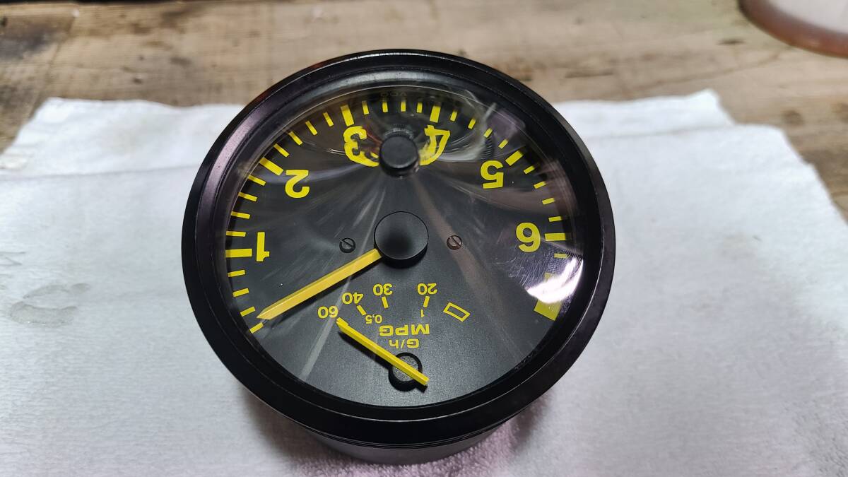 ポルシェ944 タコメーター 回転計 110.000.81/1 12V228Hz拍卖