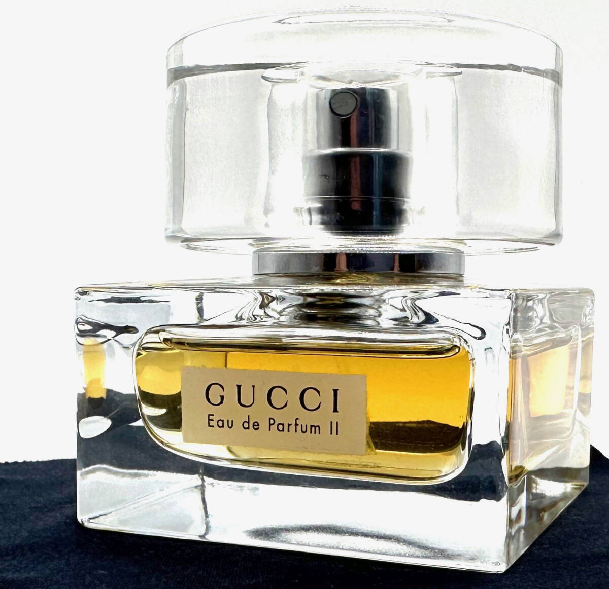 ★グッチ香水・GUCCI Eau de Parfum オードパルファム II 50ml ★展示USED ★残量は画像を参照して下さい。箱無・参考上代 : 28,980円拍卖