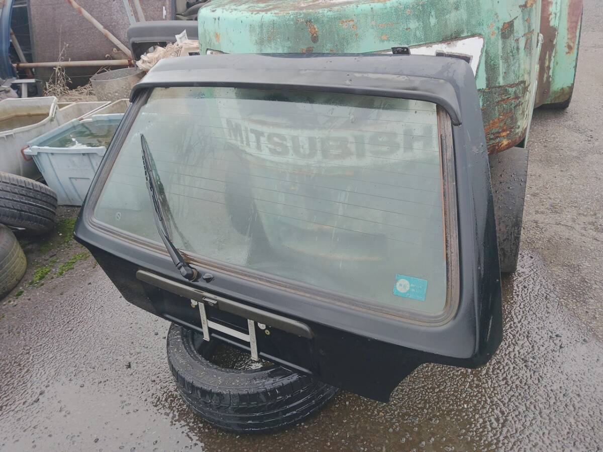 ■ワーゲン ゴルフ2 GTi リアゲート 中古 191827025E 191827933 191845501 19RV 部品あり リアワイパー リアガラス ルーフスポイラー ■拍卖