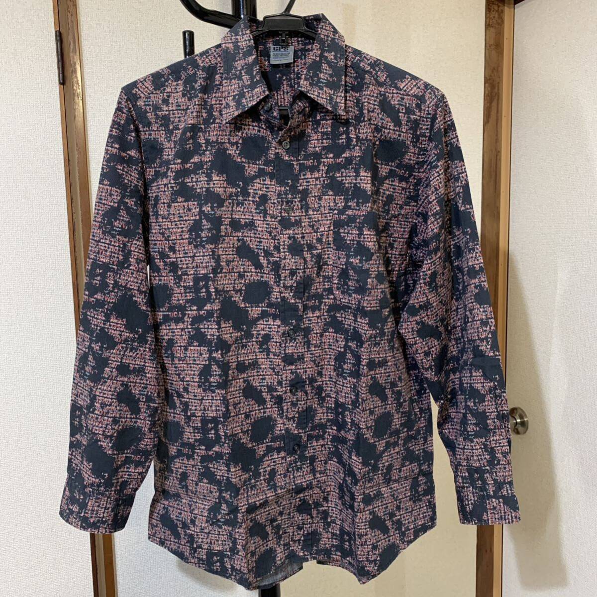 UNKNOWN / 英字 総柄 長袖 Yシャツ / サイズ:L拍卖