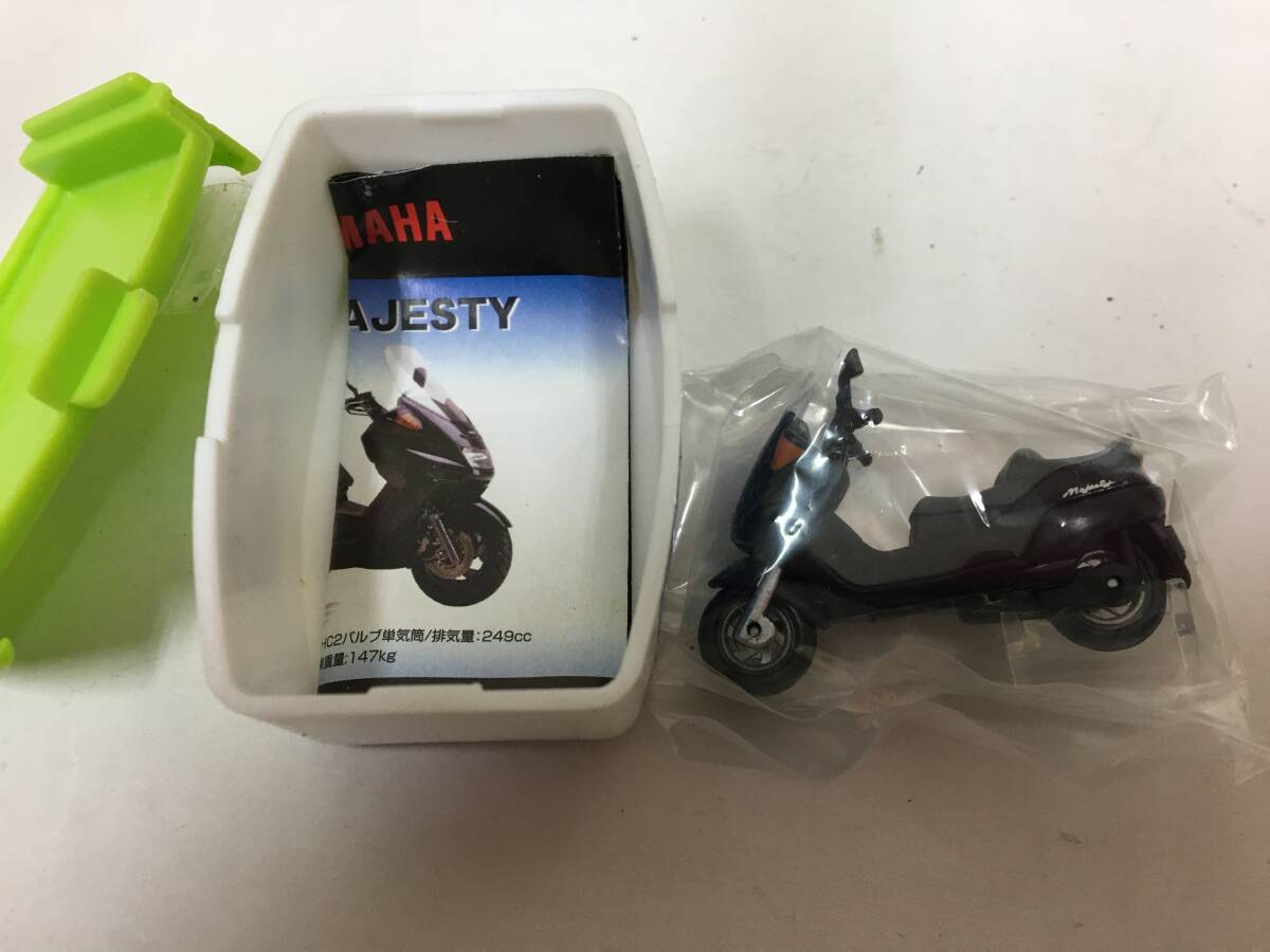 ★送料全国一律140円★袋未開封・新品★ヤマハバイクコレクション時代を極めた名車「MAJESTY 」YAMAHA拍卖