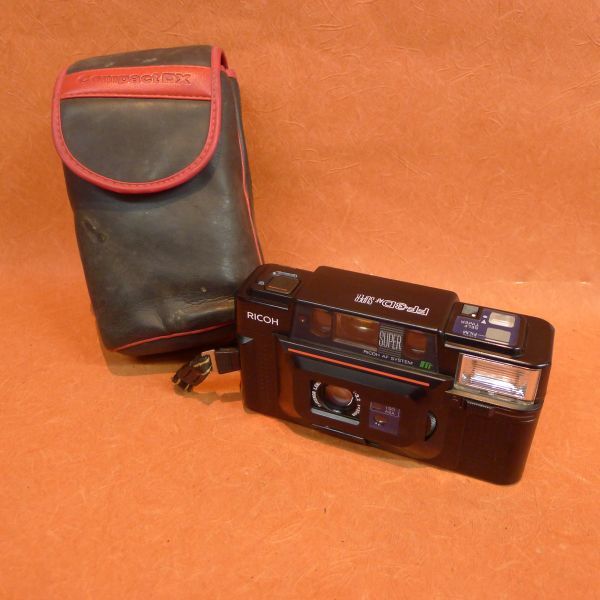 d★535 RICOH FF-3D AF SUPPER 35mm 1:3.2 フィルムカメラ コンパクトカメラ ジャンク ケース付き/60拍卖