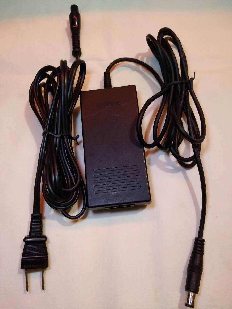 東芝 ACアダプターPA2440U PC用AC電源 中古拍卖