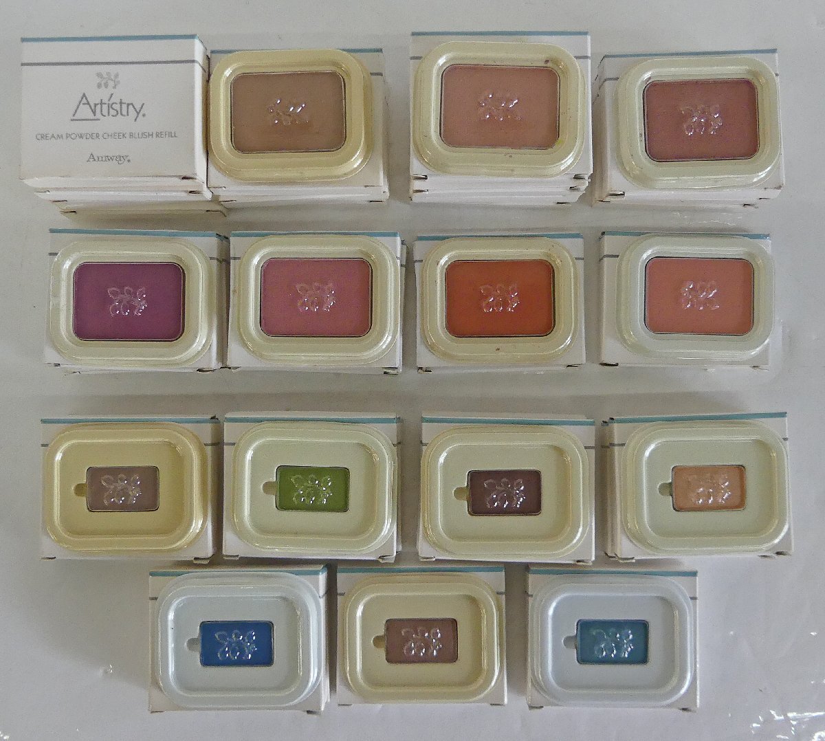☆保管品!Amway アムウェイ ARTISTRY アーティストリー レフィル チークブラッシュ 7種×20個 + アイシャドウ 7種×12個 合計32個セット☆拍卖