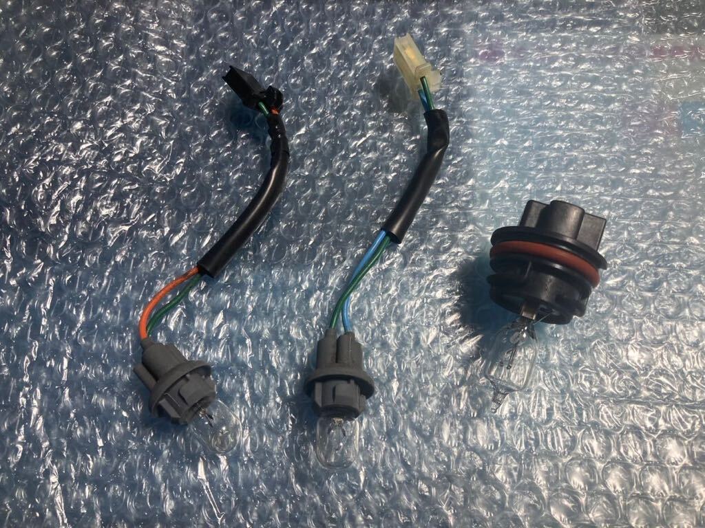 3211■ ジョグ JOG AY01 ヘッドライトバルブ 電球 ソケット ウインカー拍卖