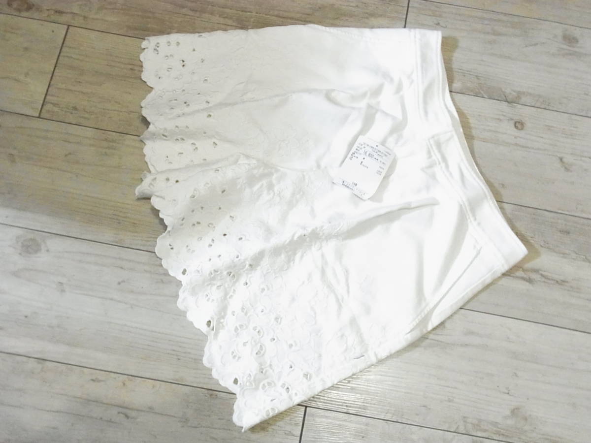 即決19/5 新品タグ付UNITED ARROWS/ユナイテッドアローズ完売花刺繍ショートパンツ38サイズ拍卖