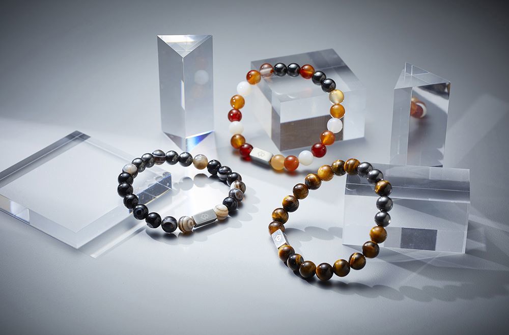 激安!新品 未使用 コラントッテ ループ REI パワーストーン&磁器ブレスレット 数珠 天然石 LL 18.5cm /デュモルチェライト/ABAEM88LL拍卖