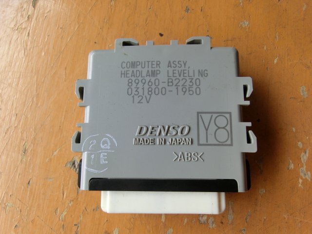 ムーヴ コンピューター 平成25年 DBA-LA100S ヘッドライト レベリング 89960-B2230 カスタムRS ターボ 8.6万km 即決あり拍卖