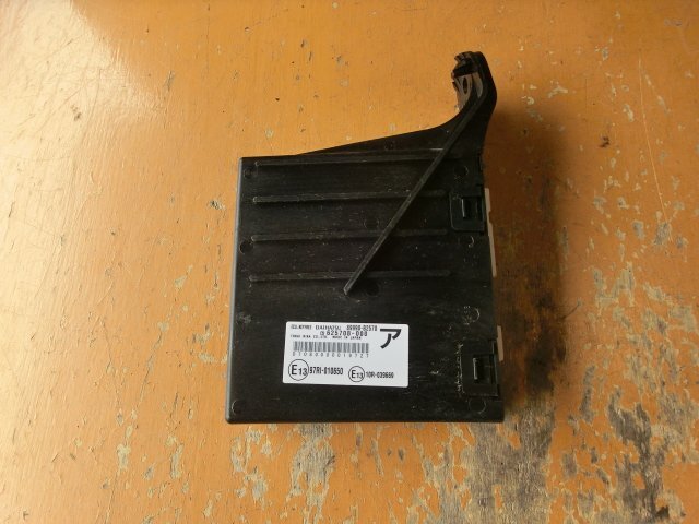 ムーヴ コンピューター 平成25年 DBA-LA100S キーフリー 89990-B2570 カスタムRS ターボ 8.6万km 即決あり拍卖