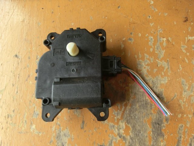 ムーヴ サーボ モーター 平成25年 DBA-LA100S フラップ 113800-2770 カスタムRS ターボ 8.6万km 即決あり拍卖