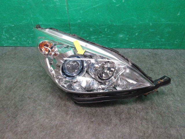☆ ホンダ ステップワゴン スパーダ RG1-1341・・・ 純正 右 ヘッドライト HID ジャンク (B-4-1) ☆拍卖