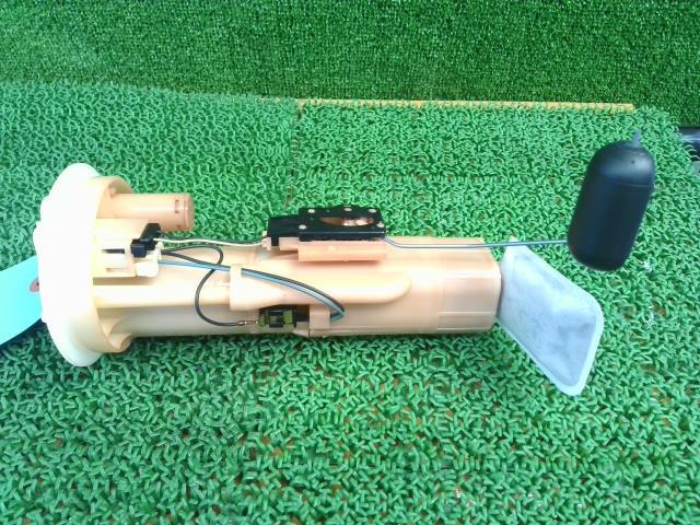 エブリィ EBD-DA17V フューエルポンプ ZJ3 15100-64840拍卖