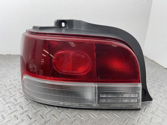 シャレード G200S 左 テール ランプ ライト 81561-87723-000拍卖