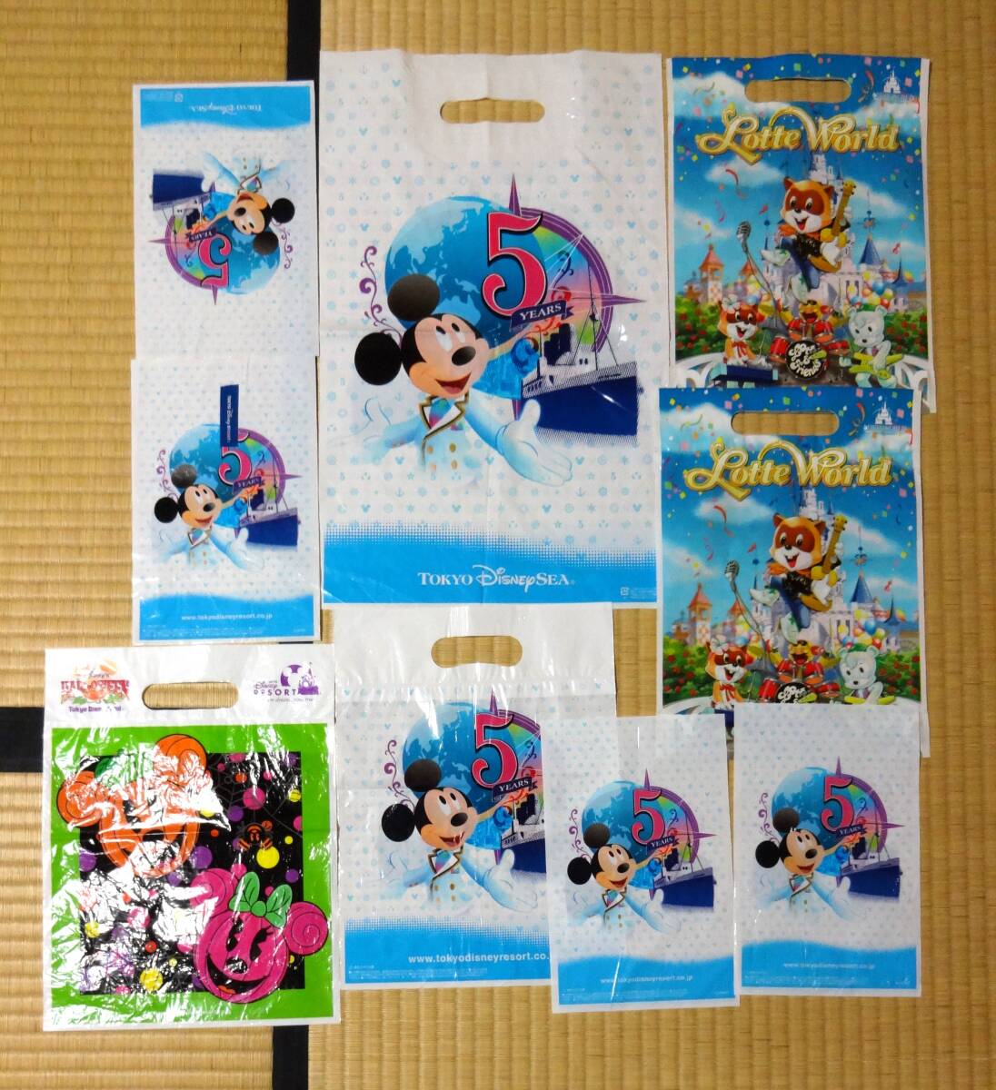 TOKYO Disney SEA東京ディズニーシー5周年・ハロイン、Lotte Worldロッテワールドの土産用ビニール袋拍卖