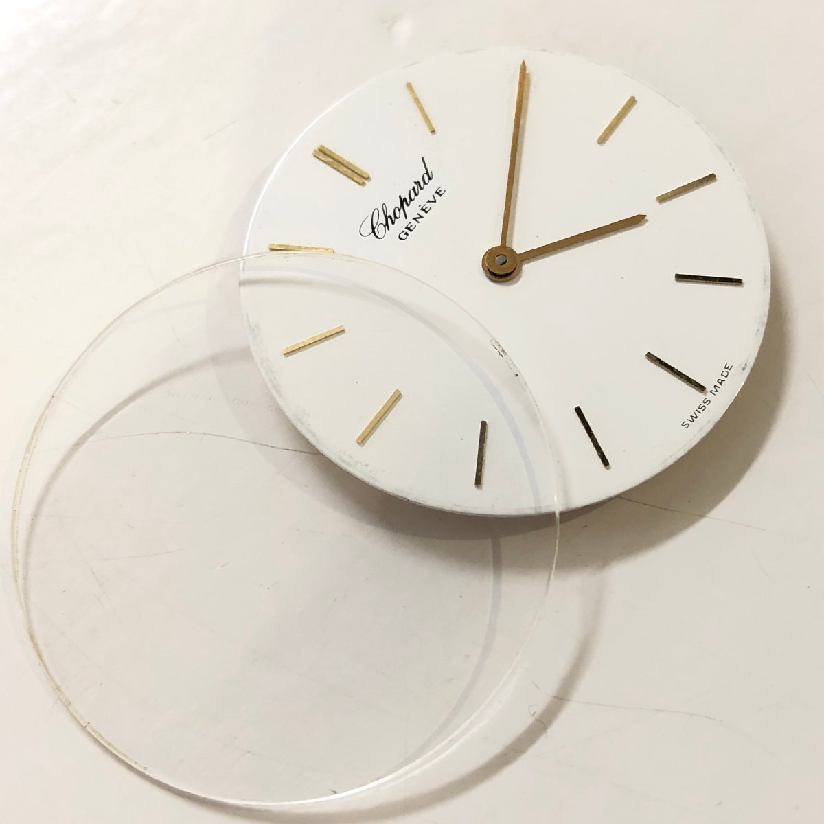 Chopard ショパール 腕時計 ムーブメント 白文字盤 クオーツ 電池式 稼働品 ETA 955432拍卖