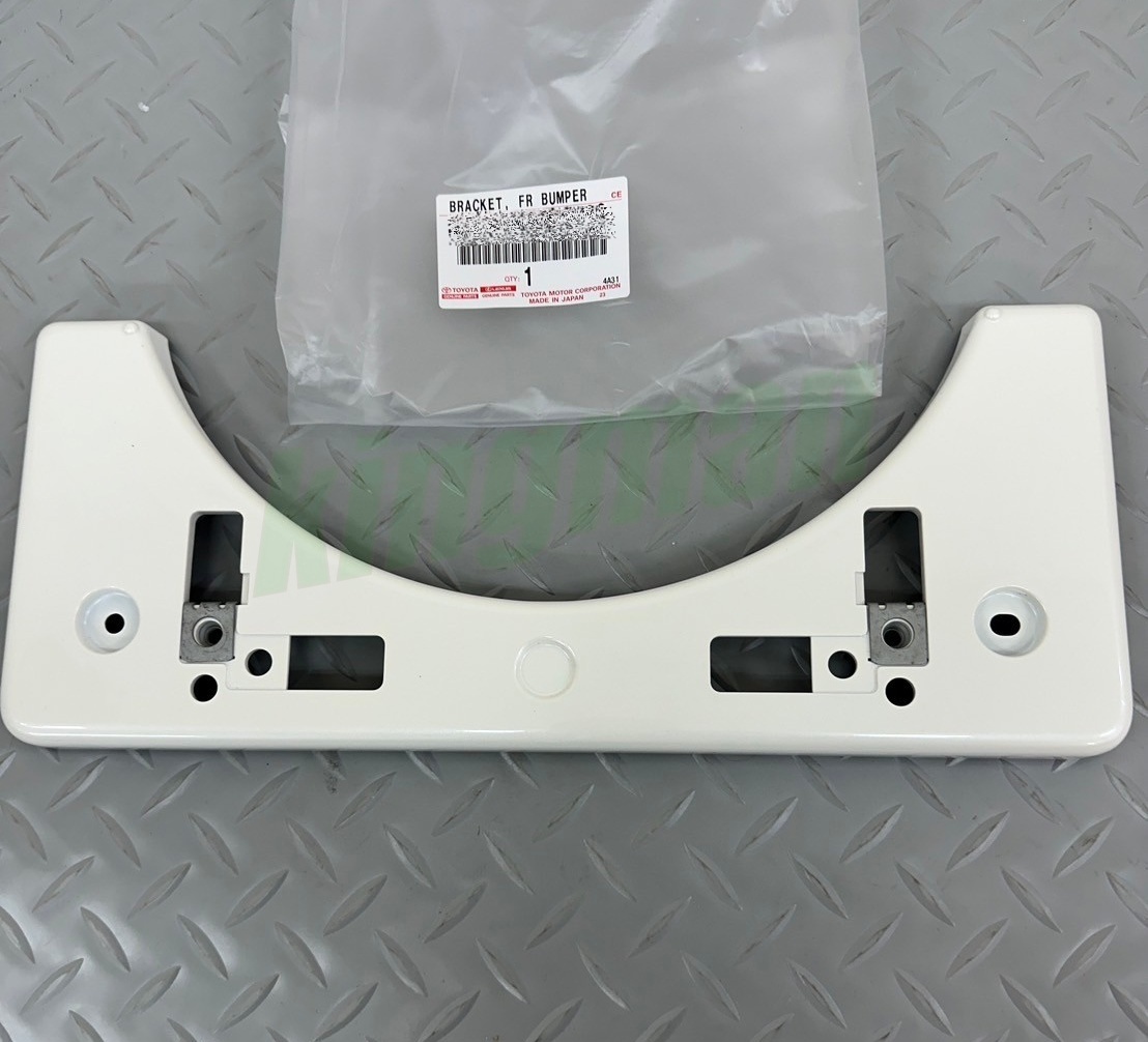 ●新品 未使用●トヨタ純正 30系後期セルシオ プレートブラケット フロントバンパーナンバーベース ホワイト拍卖