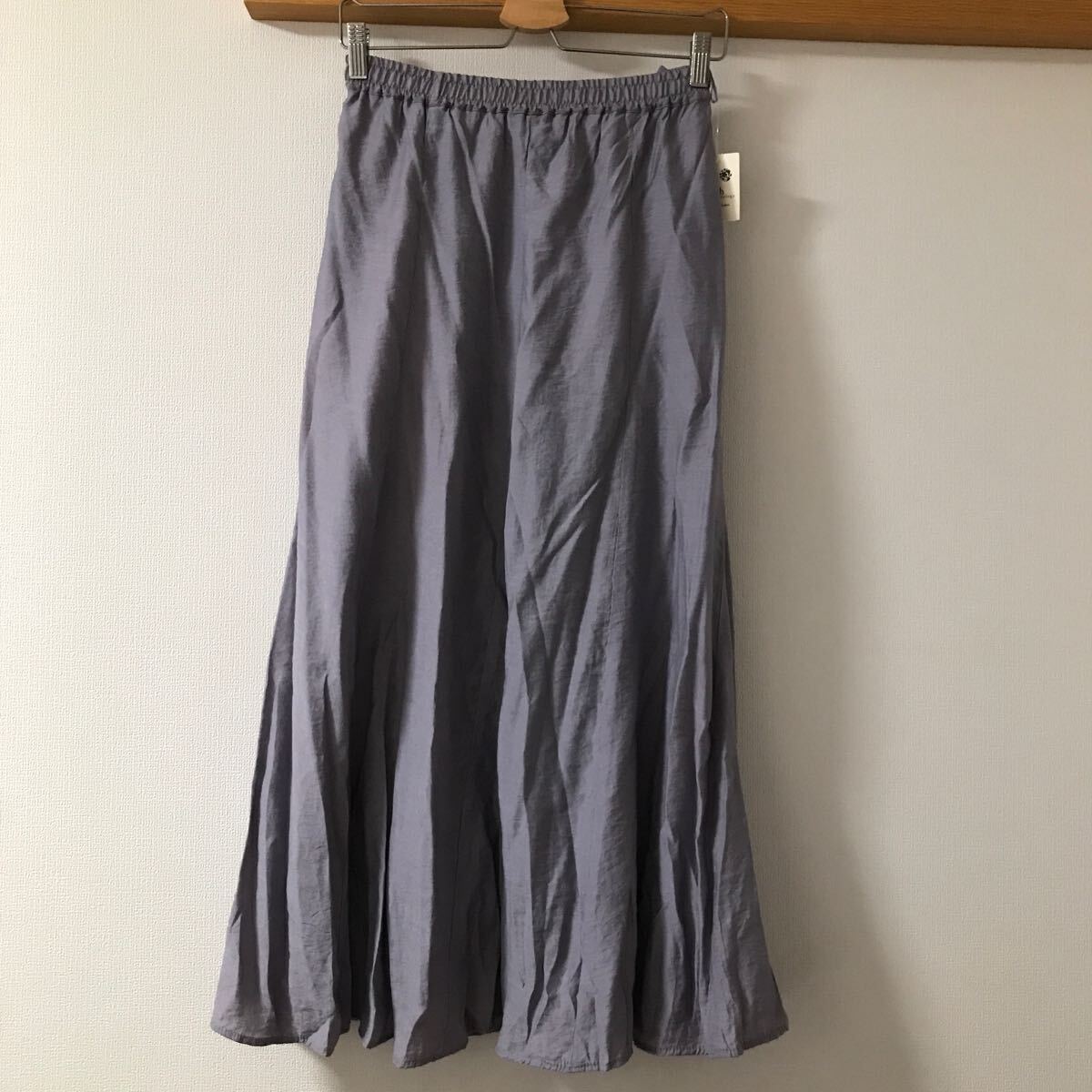 【新品】earth music&ecology アースミュージックアンドエコノミー 綺麗マーメイドスカート サイズF ウエストゴム拍卖