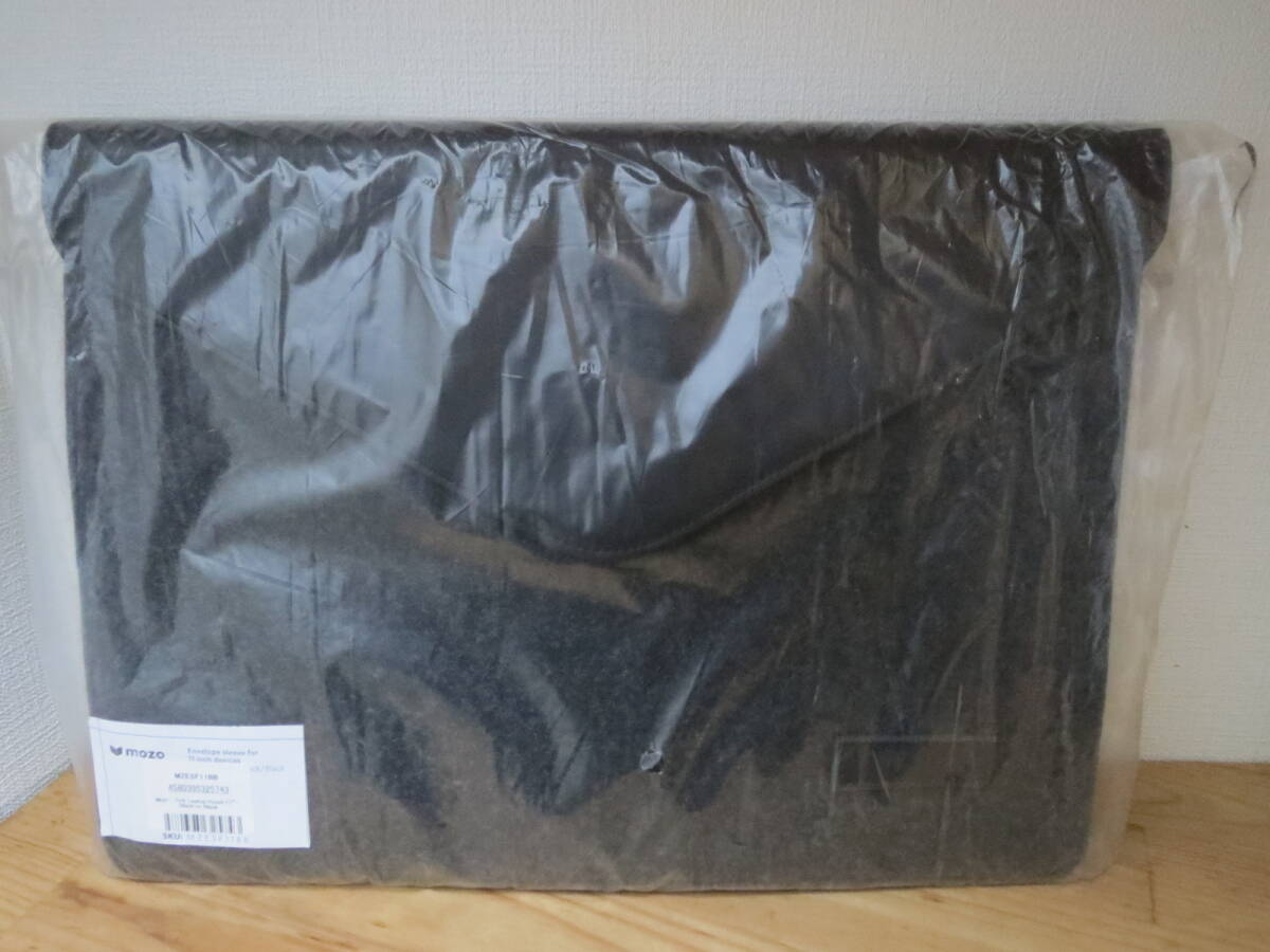 MOZO Felt Laptop Pouch 11” Black on Black Surface用 ケース MZESF11BB拍卖