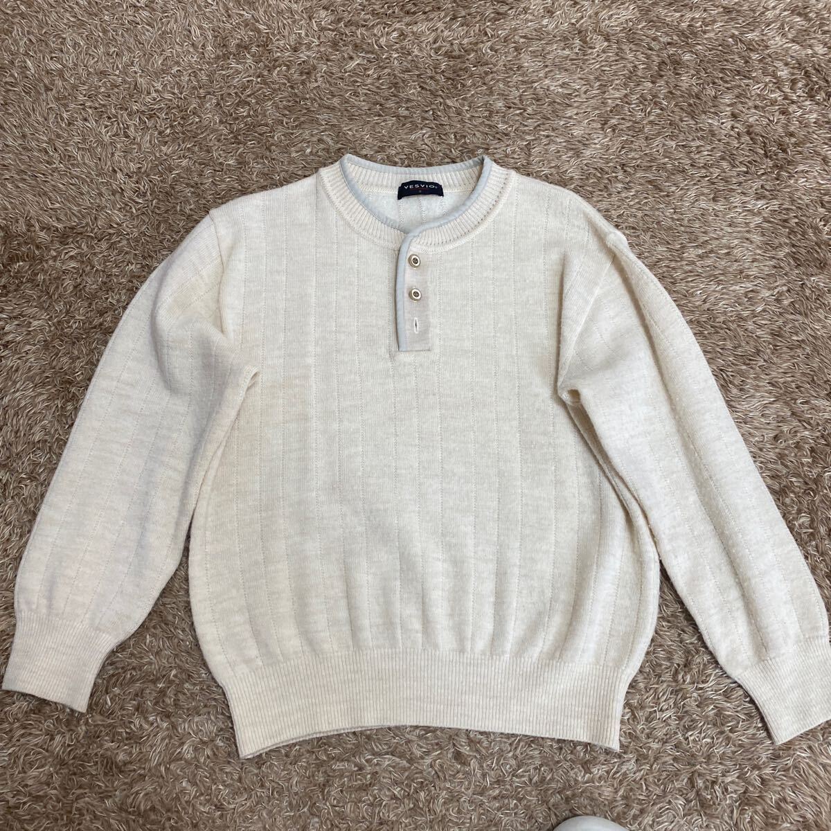 t98 VESVIO ニット サイズS表記 日本製拍卖