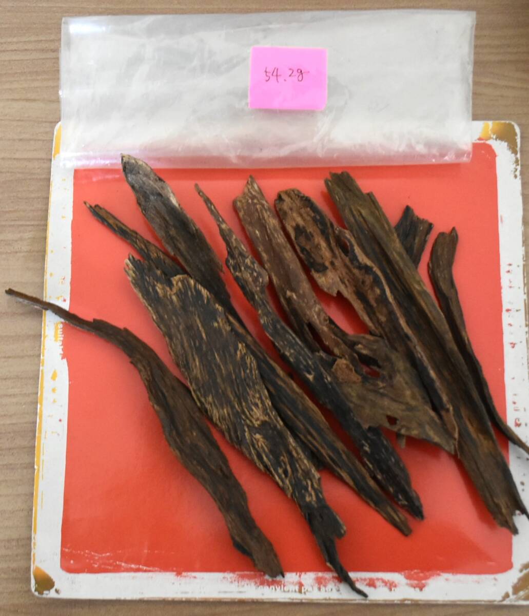 K11 香木 伽羅 沈香 白檀 約54.2g 箱なし 置物 美術品 工芸品 ヴィンテージ 時代物拍卖