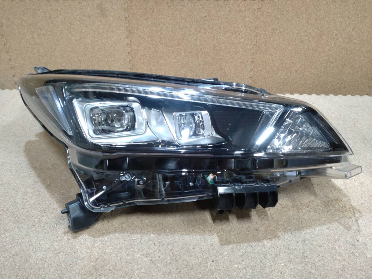 【美品】日産 リーフ ZE1 前期 右ヘッドライト LED ICHIKOH イチコー 1954【R6-1828C-CB】拍卖