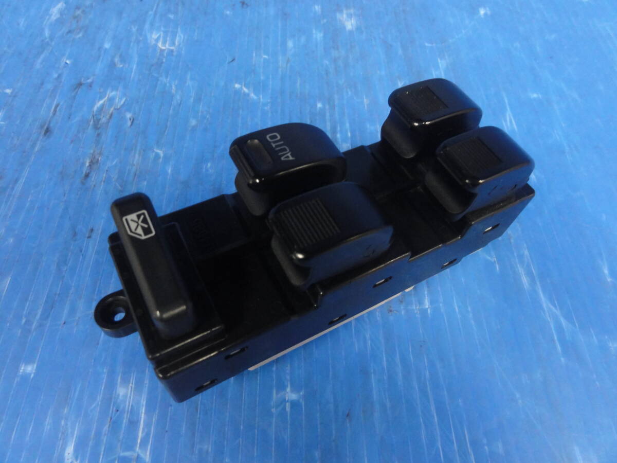 ☆平成16年車 ダイハツ S221G アトレー7 パワーウィンドウスイッチ メインスイッチ 運転席側 純正 動作OK☆F27794拍卖