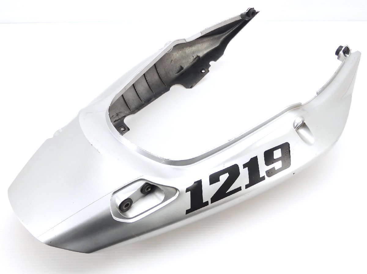 160【評価A】 BANDIT バンディット1200S 純正 シート テール カウル 31F 32F 銀 シルバー カラー拍卖