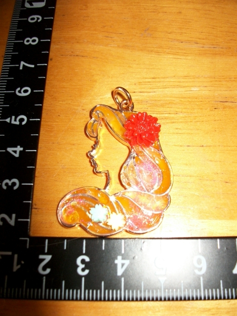 ▲▽眠りの森の美女「オーロラ姫」イメージ 横顔◆ストラップ・ペンダント◆ディズニープリンセス レジン ハンドメイド△▼拍卖