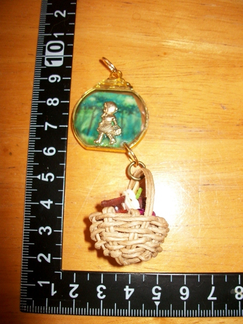 ▲▽赤ずきん イメージ チャーム◆ペンダント ストラップ◆レジン ハンドメイド△▼拍卖