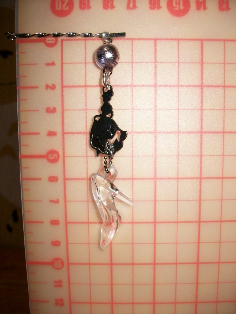 ▲▽シンデレラ イメージ チャーム 2◆ストラップ・ペンダント イヤリング ピアス◆ガラスの靴 レジン ハンドメイド△▼拍卖